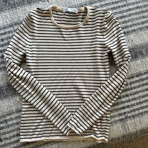 Zara Black and Cream Striped Long Sleeve Tee